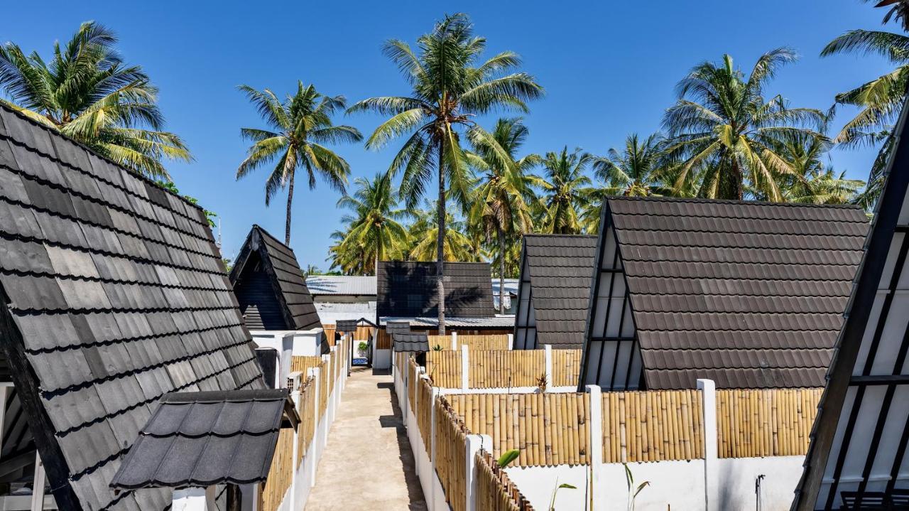 Sanctum Dive Bungalows With Private Pool Гили Траванган Экстерьер фото